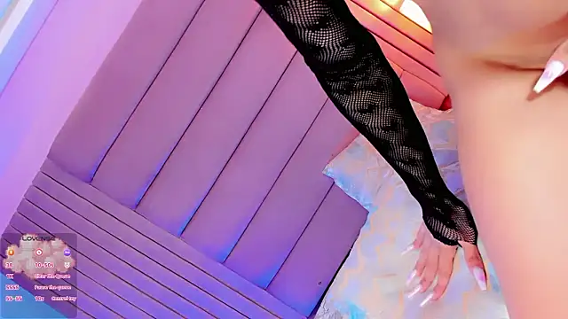 Snapshot of Baddinner chatting on February 2026 01:15:01 PM Baddinner online show from February 2026 01:15:01 PM