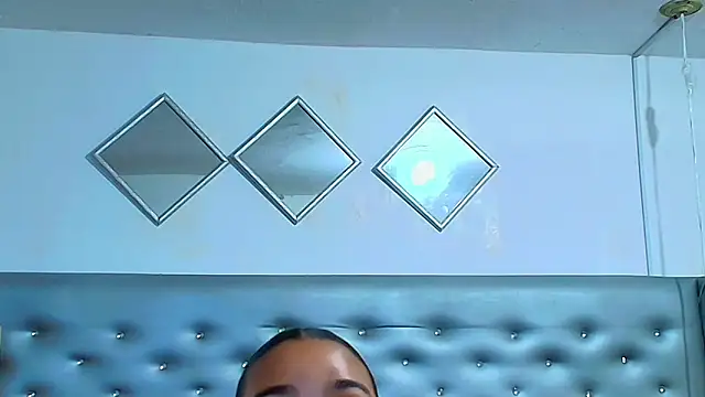 EileenBenzon online show from March 2026 04:50:01 AM