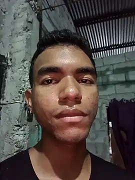 Reynold2608 online show from March 2026 01:00:01 AM