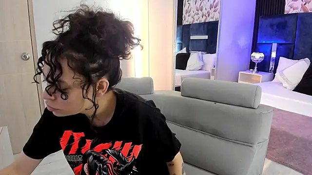 KatherineGomez online show from March 2026 02:45:02 AM