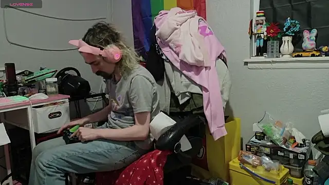 tallnerdyguy online show from March 2026 02:04:02 AM