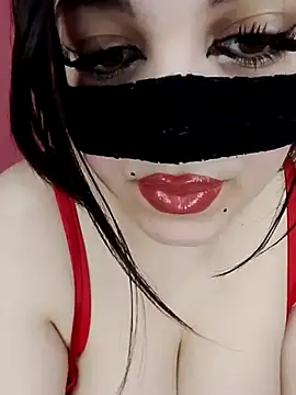 sexy-mariya online show from May 2026 02:45:02 PM