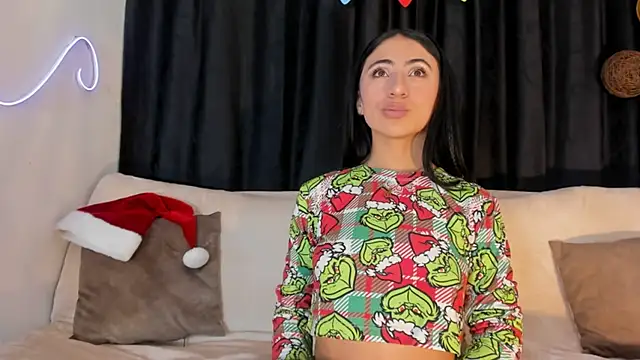 Gisell s online show from December 2024 10:23:02 PM