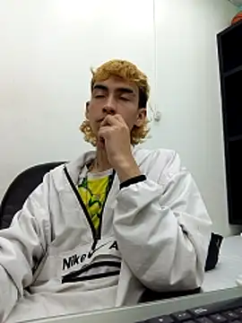 ttimy x boy online show from March 2026 08:23:02 PM