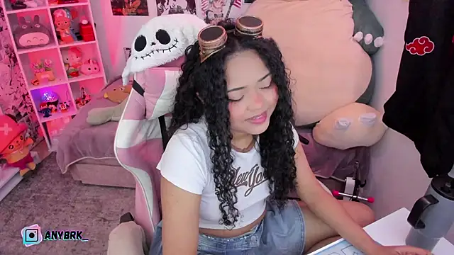 anyburkee online show from October 2025 11:56:02 PM