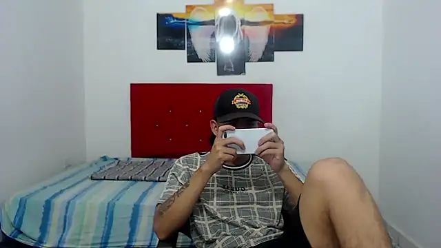 logannth online show from April 2026 11:38:02 PM