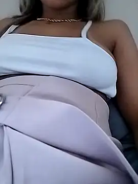 fofinhaa12 online show from March 2026 05:52:02 PM