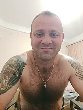 Snapshot of Crek666 chatting on July 2026 06:37:01 PM Crek666 online show from July 2026 06:37:01 PM