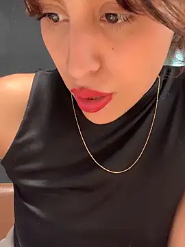 Katee Jones online show from February 2025 11:34:02 PM