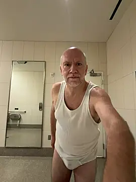 FLSexyGuy online show from April 2026 01:14:02 PM