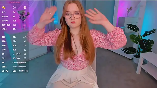 Snapshot of bonnie_wright chatting on December 2024 04:23:01 PM bonnie wright online show from December 2024 04:23:01 PM