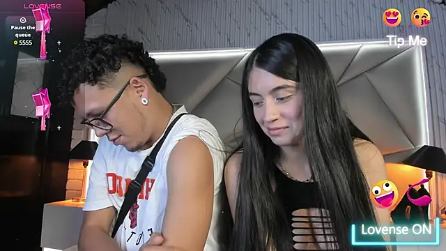 Snapshot of Bonny_Bonss chatting on March 2025 10:22:02 PM Bonny Bonss online show from March 2025 10:22:02 PM