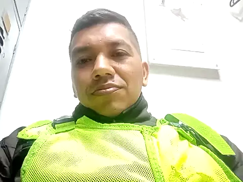 Snapshot of angelito0219 chatting on January 2025 04:14:02 AM angelito0219 online show from January 2025 04:14:02 AM