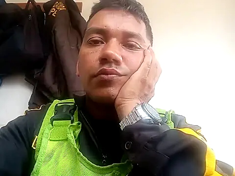 Snapshot of angelito0219 chatting on March 2025 07:45:02 PM angelito0219 online show from March 2025 07:45:02 PM