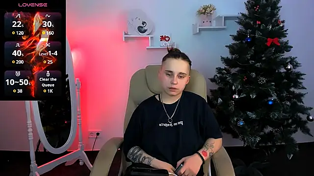 Dolly  Queen  online show from January 2025 02:28:02 AM