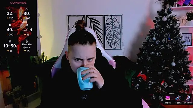 Dolly  Queen  online show from January 2025 08:15:02 PM