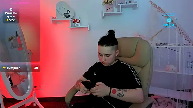 Dolly  Queen  online show from February 2025 02:58:02 AM