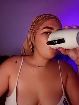 Celeste camila18 online show from March 2026 07:58:01 AM