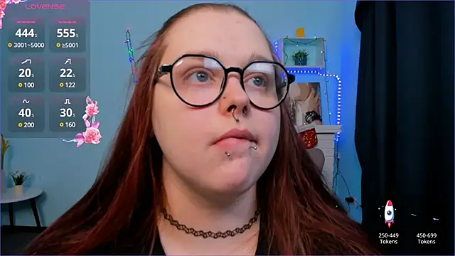 Snapshot of Crow_Diam0nd chatting on December 2024 04:04:02 AM Crow Diam0nd online show from December 2024 04:04:02 AM