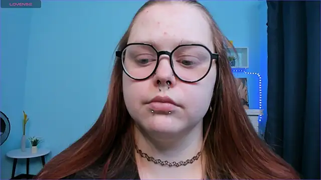 Snapshot of Crow_Diam0nd chatting on January 2025 08:00:01 PM Crow Diam0nd online show from January 2025 08:00:01 PM