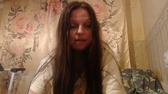 Snapshot of CatMelissa chatting on April 2026 09:39:01 PM CatMelissa online show from April 2026 09:39:01 PM