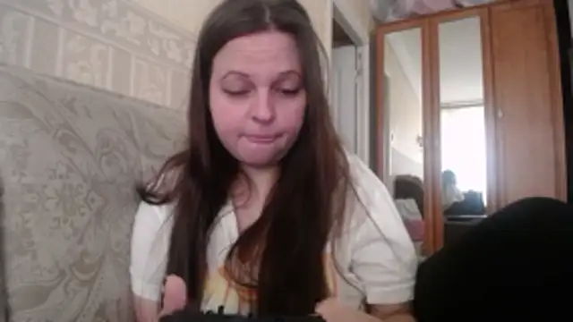 Snapshot of CatMelissa chatting on April 2026 09:48:02 AM CatMelissa online show from April 2026 09:48:02 AM
