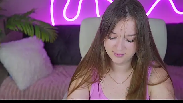 DonnaLustt online show from September 2025 05:09:01 AM