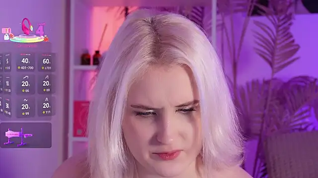 tiffannyjons online show from December 2025 06:03:02 PM