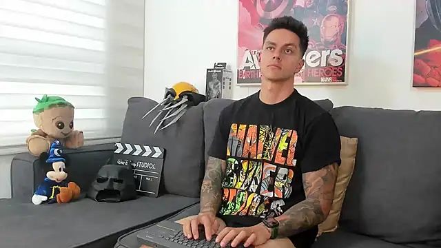 JeanBroc online show from April 2026 07:00:01 PM