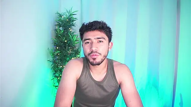 Snapshot of dam0n_fr0st chatting on June 2026 08:22:02 PM dam0n fr0st online show from June 2026 08:22:02 PM