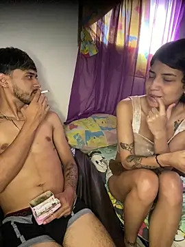 Rouuus12 online show from April 2026 01:57:02 PM