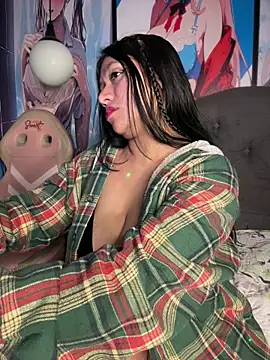 Snapshot of Im_Little chatting on July 2026 02:52:02 AM Im Little online show from July 2026 02:52:02 AM
