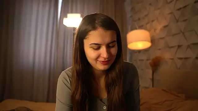 elisa moon online show from February 2026 11:31:01 AM