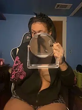 y0urlilgf online show from December 2024 01:03:01 AM