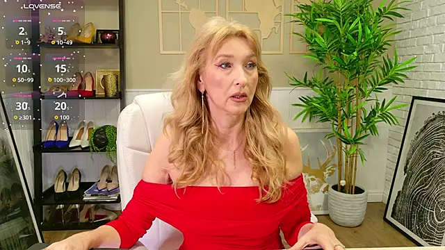 LadyLeea online show from March 2026 05:57:02 AM