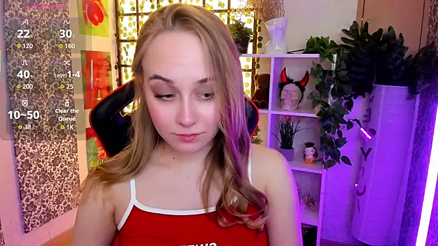 LianaBright online show from April 2026 01:52:02 AM