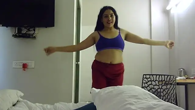 tripti2 online show from March 2026 01:42:01 AM