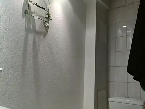 Lauzo21 online show from April 2026 08:01:02 AM