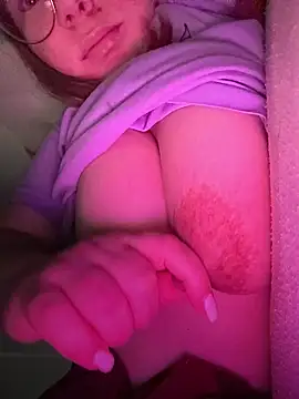 Snapshot of yourcutesarah chatting on February 2026 12:52:02 PM yourcutesarah online show from February 2026 12:52:02 PM