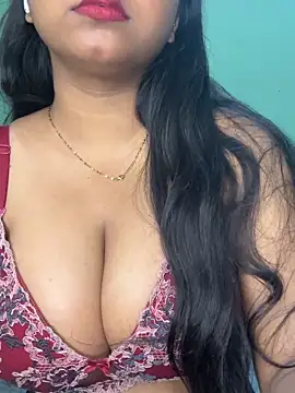Snapshot of Ishaani_0 chatting on June 2026 05:49:02 PM Ishaani 0 online show from June 2026 05:49:02 PM