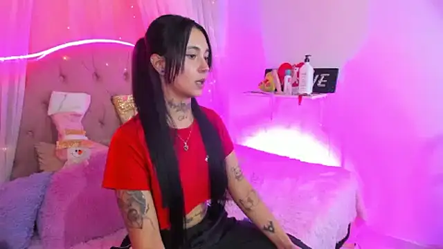  Mia  9 online show from February 2025 12:21:01 AM