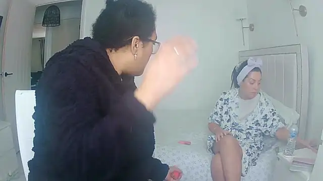 vanilla chocolate23 online show from March 2026 11:25:01 AM