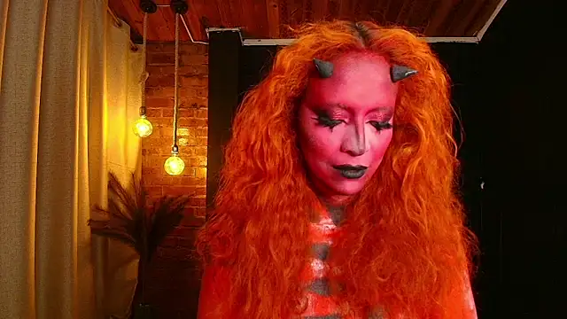 sahra taylor  online show from October 2025 02:57:02 PM