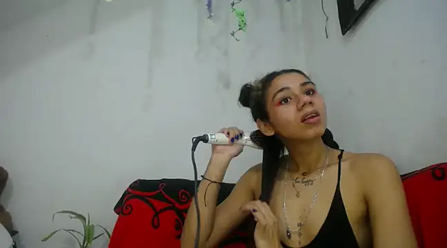 diamonmeli online show from January 2025 07:18:02 PM