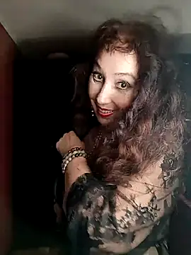 Snapshot of GypsyEsmeralda chatting on March 2025 03:03:02 PM GypsyEsmeralda online show from March 2025 03:03:02 PM