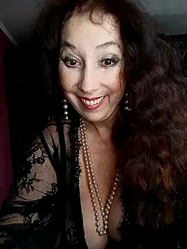 Snapshot of GypsyEsmeralda chatting on March 2025 08:36:01 AM GypsyEsmeralda online show from March 2025 08:36:01 AM