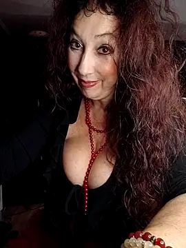 Snapshot of GypsyEsmeralda chatting on September 2025 06:16:02 AM GypsyEsmeralda online show from September 2025 06:16:02 AM