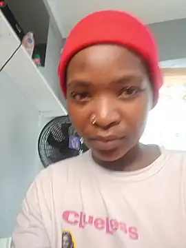 Snapshot of NunuBerry16 chatting on July 2026 12:47:02 PM NunuBerry16 online show from July 2026 12:47:02 PM