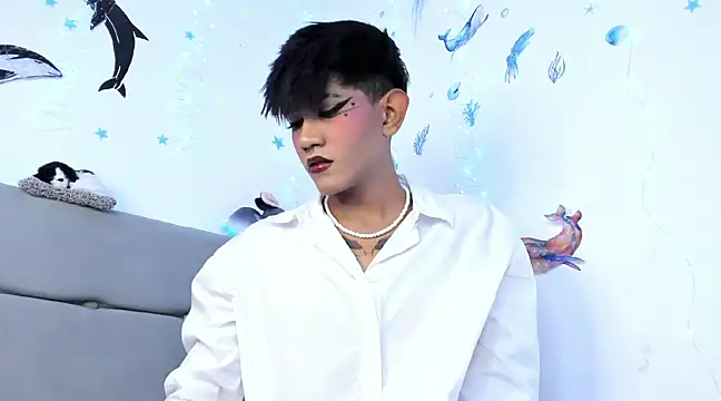 andrew uwu  online show from December 2024 10:38:02 PM