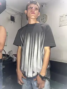 Daddyrich 632 online show from February 2026 06:43:02 AM